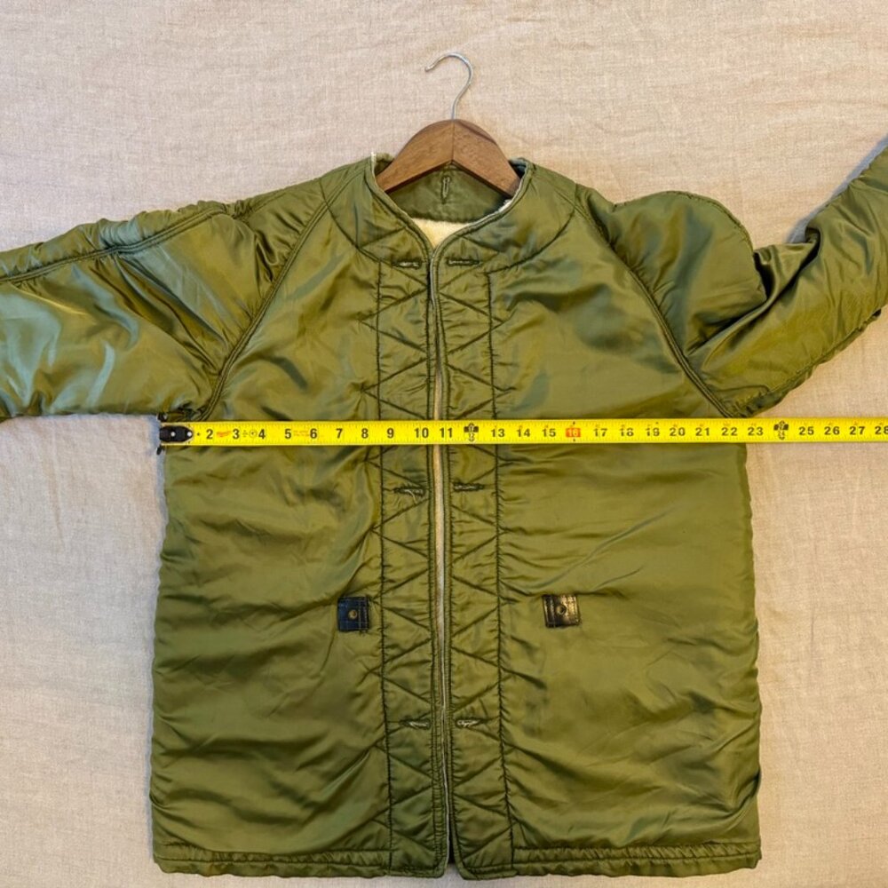Vintage USAF 1960's Wool Pile Bomber Jacket Liner Large MIL-L-4889C